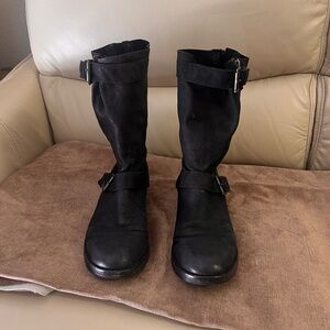 Eileen Fisher Black Nubuck Back Zip Booties - 8.5